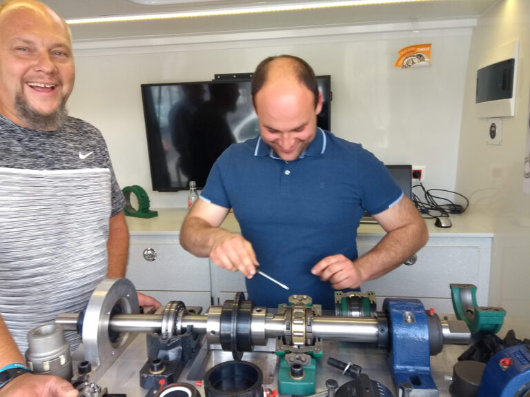 Inhuldiging van het servicecentrum in Doornik met TIMKEN